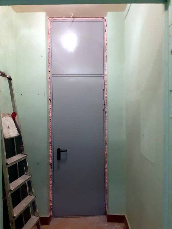 Дверь нестандартных размеров (вид снаружи) Дверь нестандартных размеров (вид снаружи)